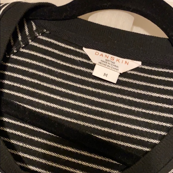 Black stripe long sleeve - Picture 3 of 4